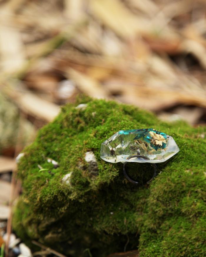 'glacial chill' avant-garde geometric clear statement ring