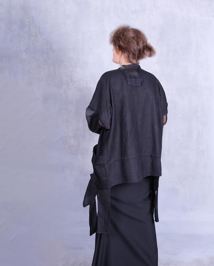 'angled infinity' roomy asymmetrical black jacket