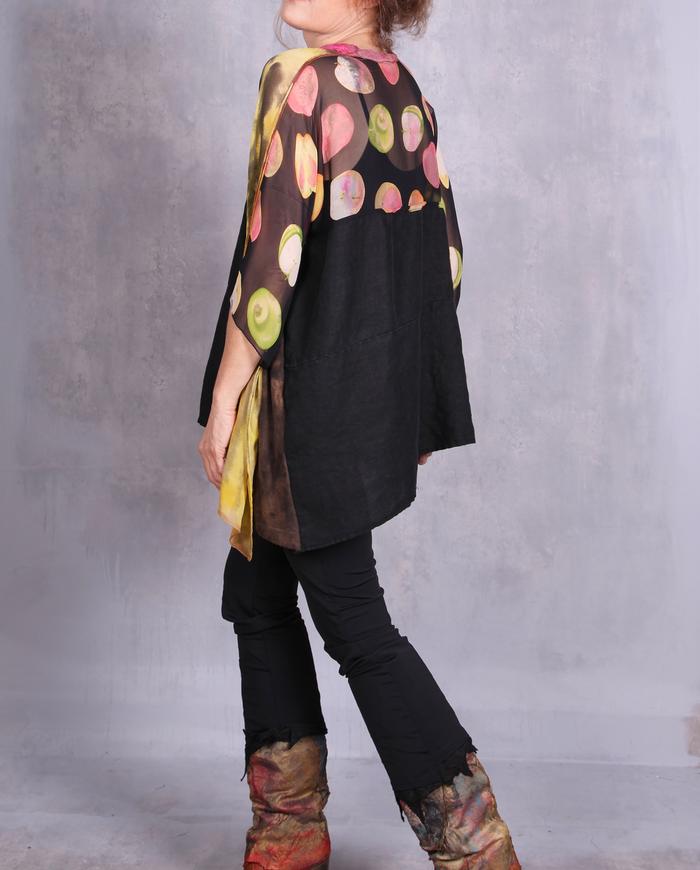 'draping apples' mixed fabrics roomy top