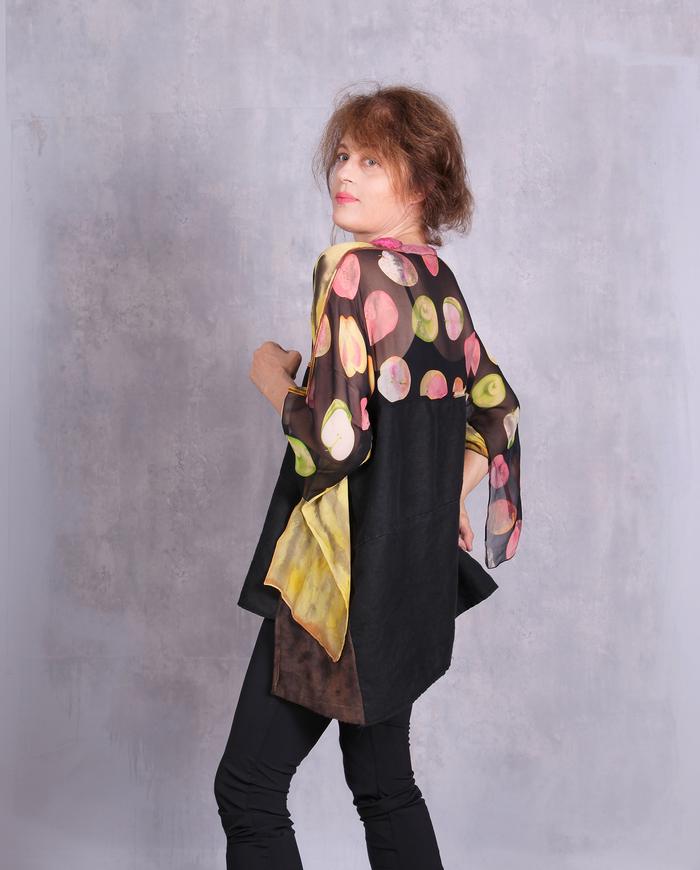 'draping apples' mixed fabrics roomy top