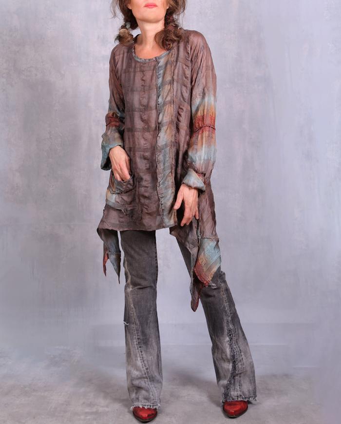 'modernly angled' textured asymmetrical tunic