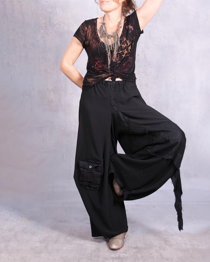 'day in night out' baggy one-size drapey black pants