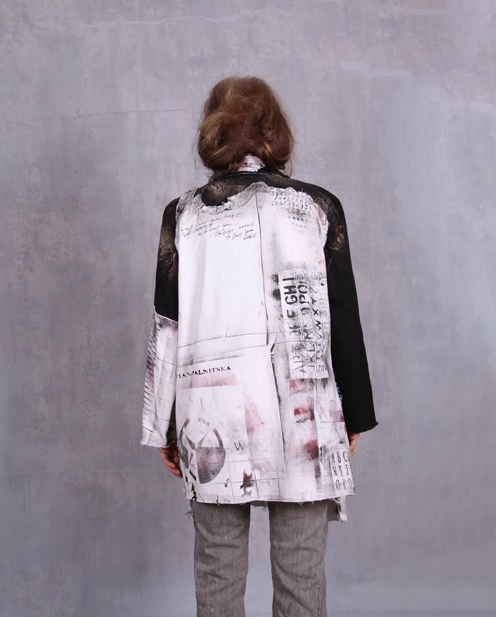 'please tell me more' asymmetrical graphic print detailed jacket