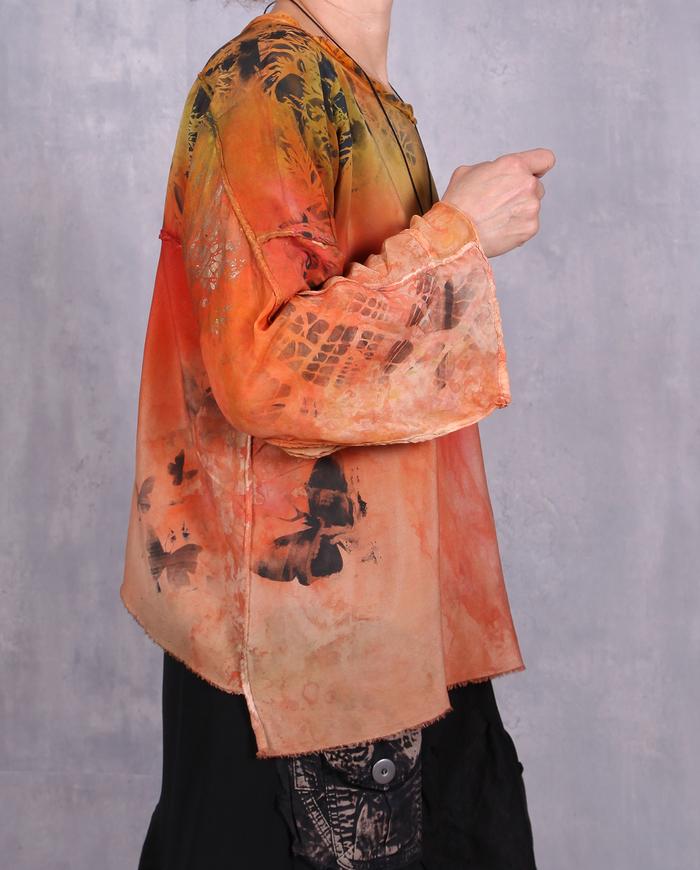 'from sun to evening' lightweight silk art blouse